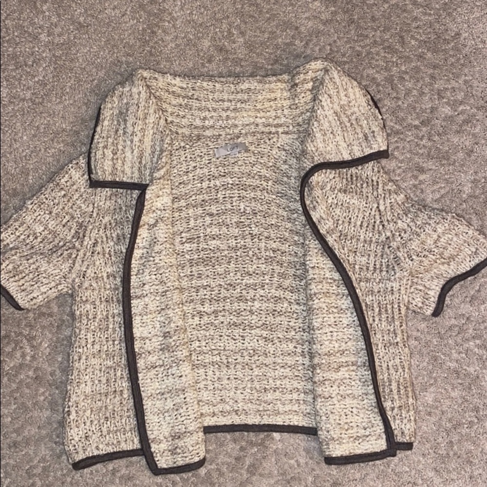 Cardigan - Picture 2 of 3